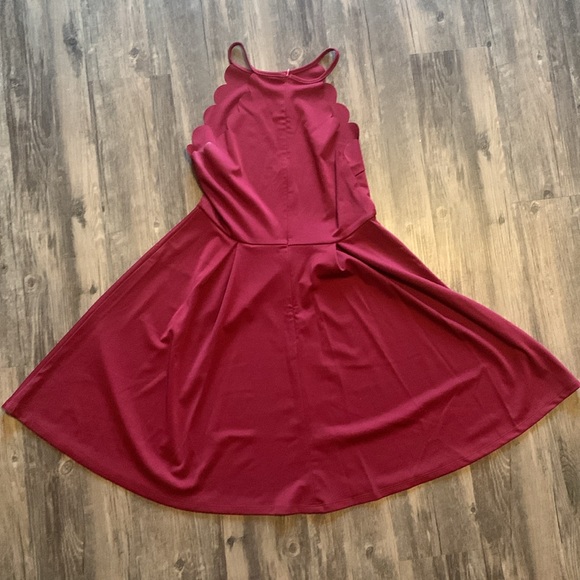 ROMWE Women's Sweet Scallop Sleeveless Flare Swing Pleated A-line Dress Maroon M - Picture 4 of 8